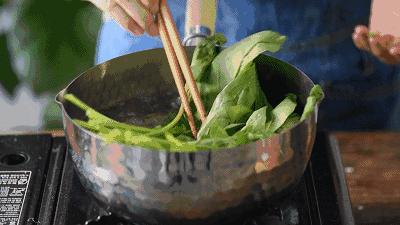 挑灯夜读打一准确生肖,警惕虚假宣传落实,定量解答解释落实